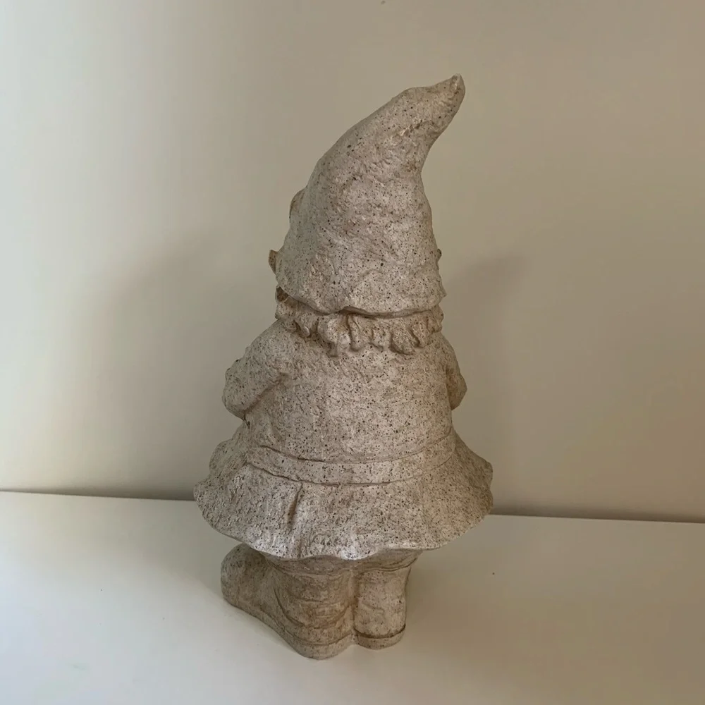 Vintage Elf stone garden gnome 2.5 pounds